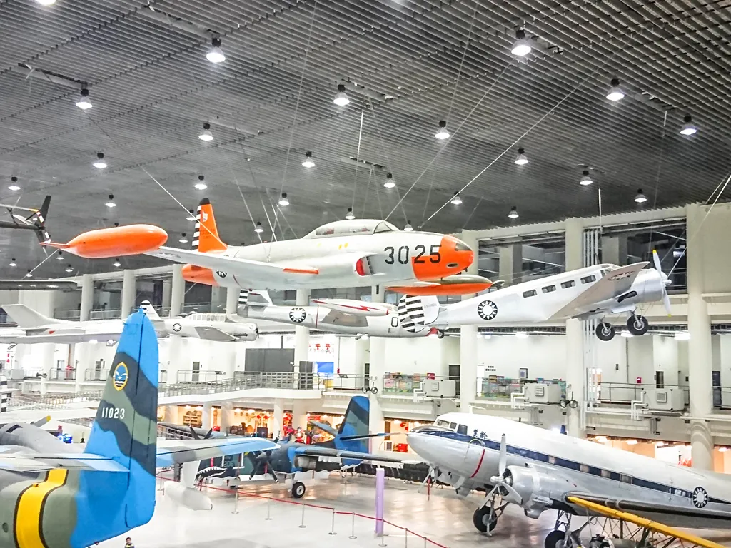 高雄 | 岡山 | 航空教育展示館